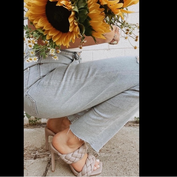 Steve Madden Kenley Heels - Taupe - Picture 2 of 3